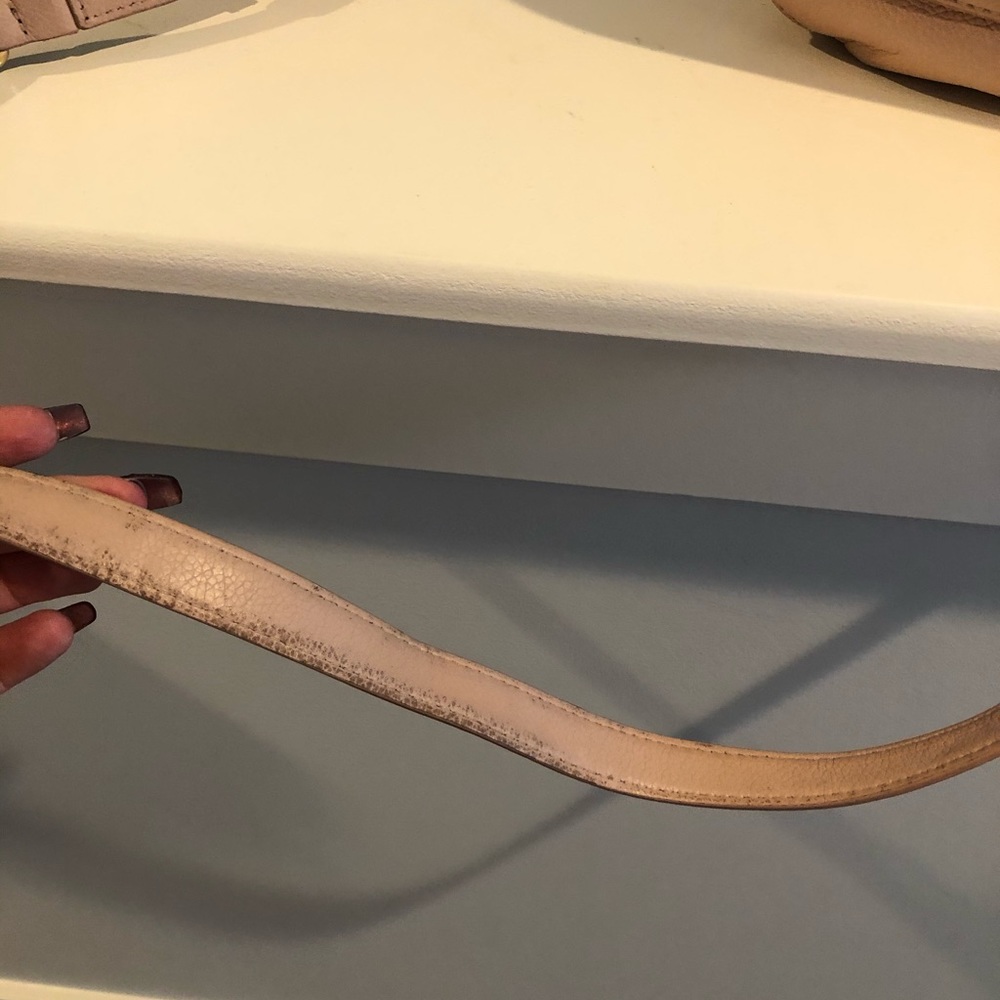 Kate Spade Purse - Picture 2 of 5